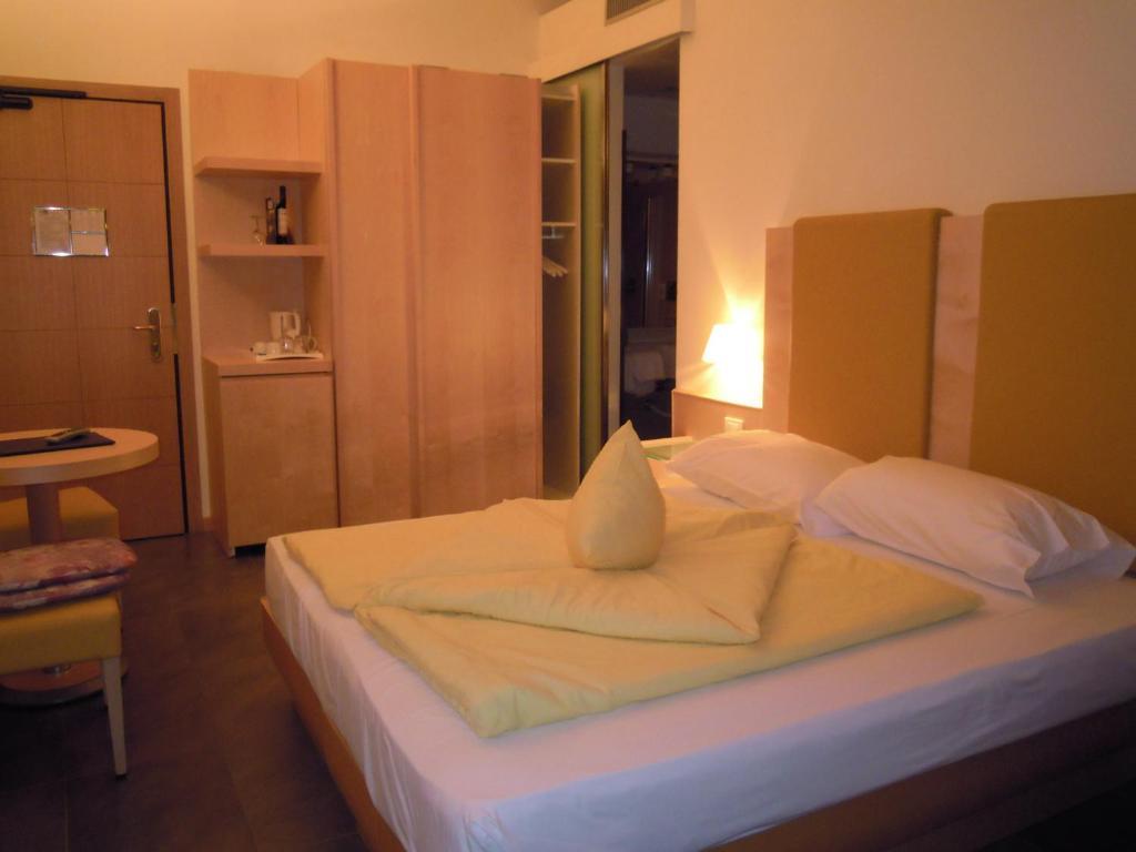 Beach Hotel Du Lac Malcesine Pokój zdjęcie