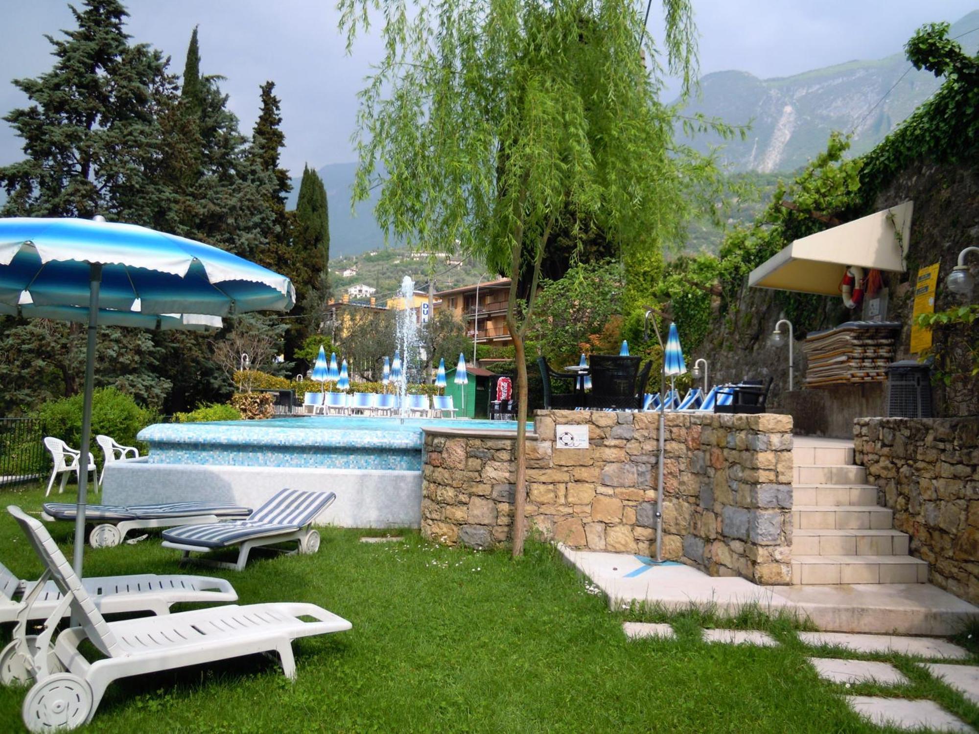 Beach Hotel Du Lac Malcesine Zewnętrze zdjęcie